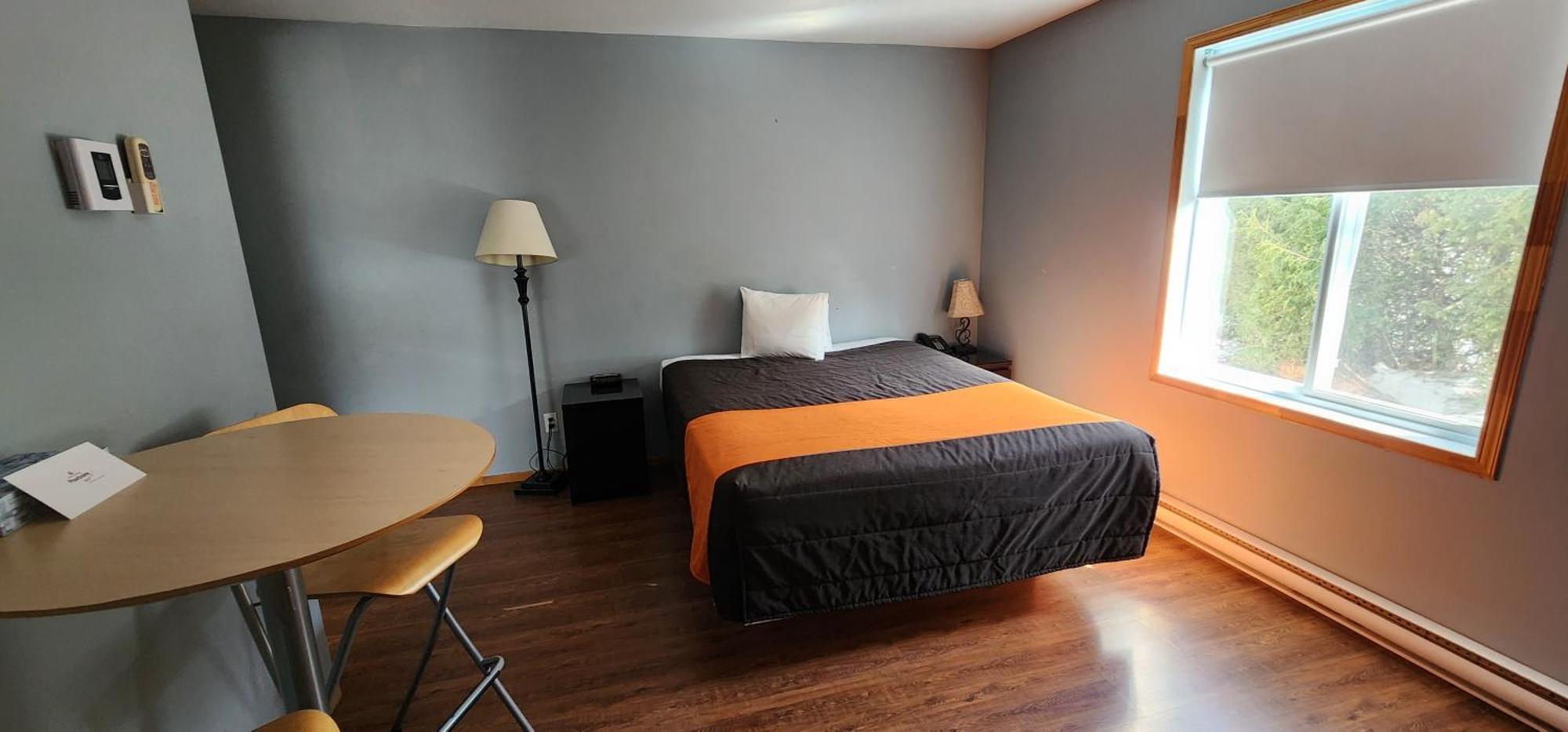 Motel Le Victo Викториавил Стая снимка